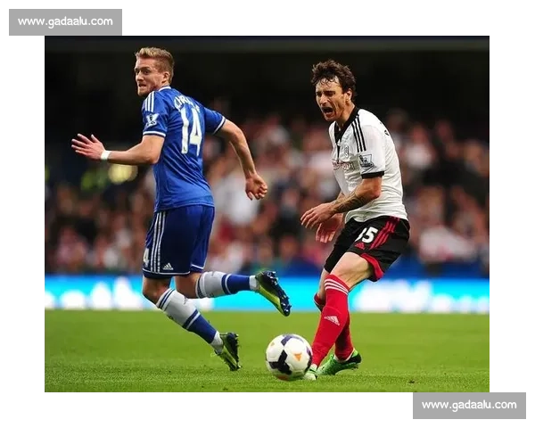 足球比赛全场攻防博弈与战术较量精彩回顾解析深度剖析与关键瞬间盘点 - 副本 (2) - 副本 - 副本