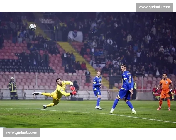 足球比赛手机在线观看全攻略畅享高清实时激情对决盛宴精彩赛事新 - 副本 (5) - 副本 - 副本